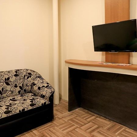 Tab Hotel Surabaya Exteriör bild